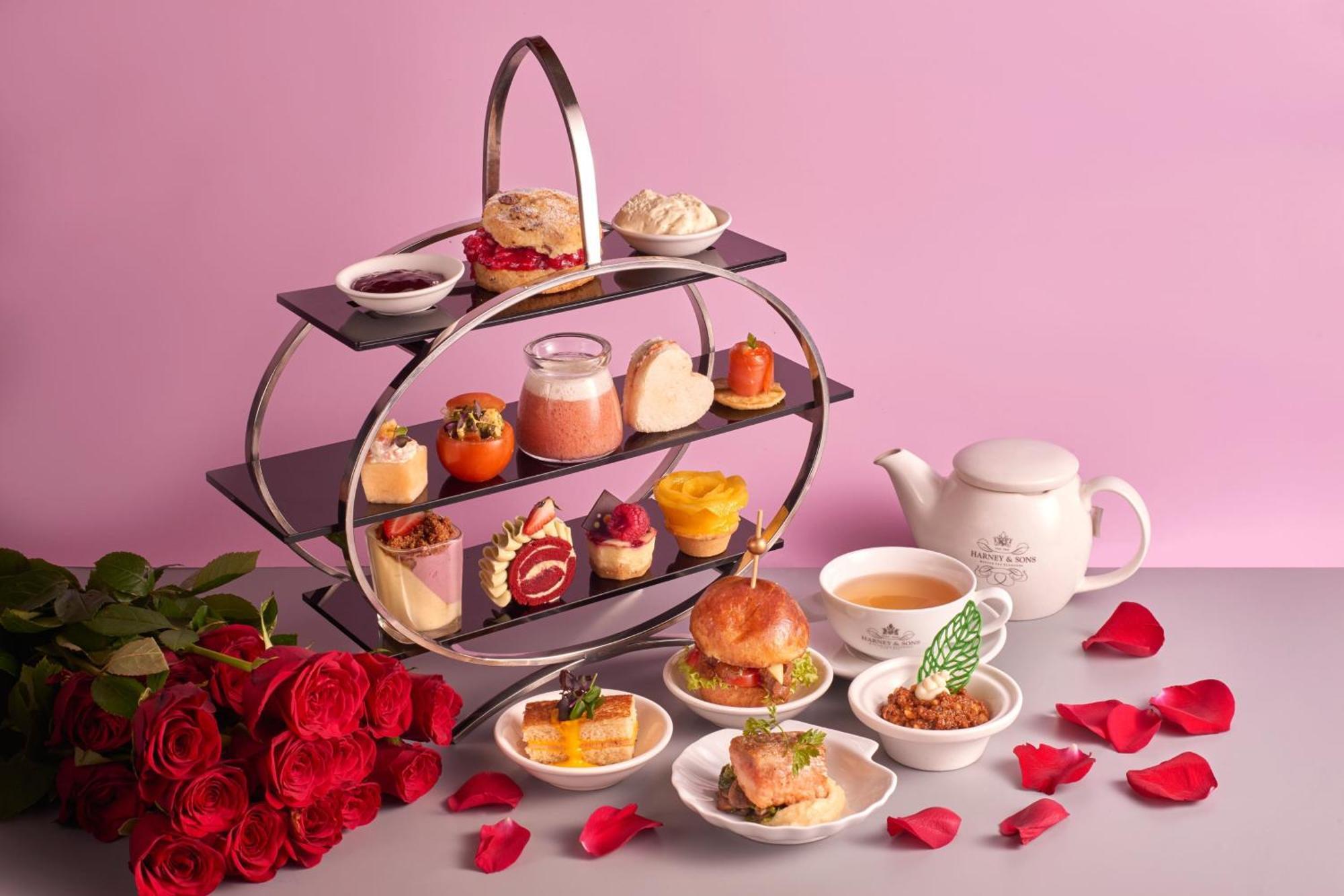 Le Meridien Kuala Lumpur Dış mekan fotoğraf Afternoon tea at the Mandarin Oriental, Hong Kong
