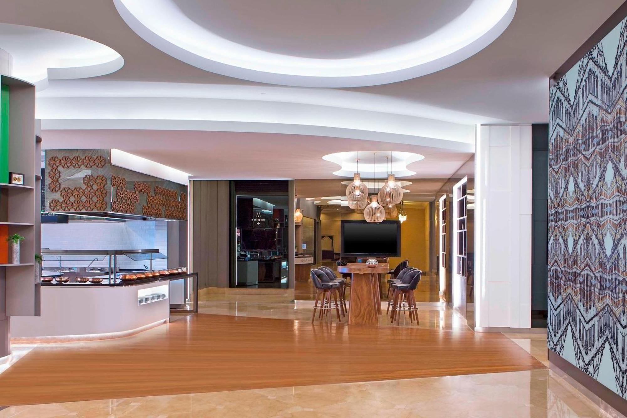 Le Meridien Kuala Lumpur Dış mekan fotoğraf The interior of the hotel