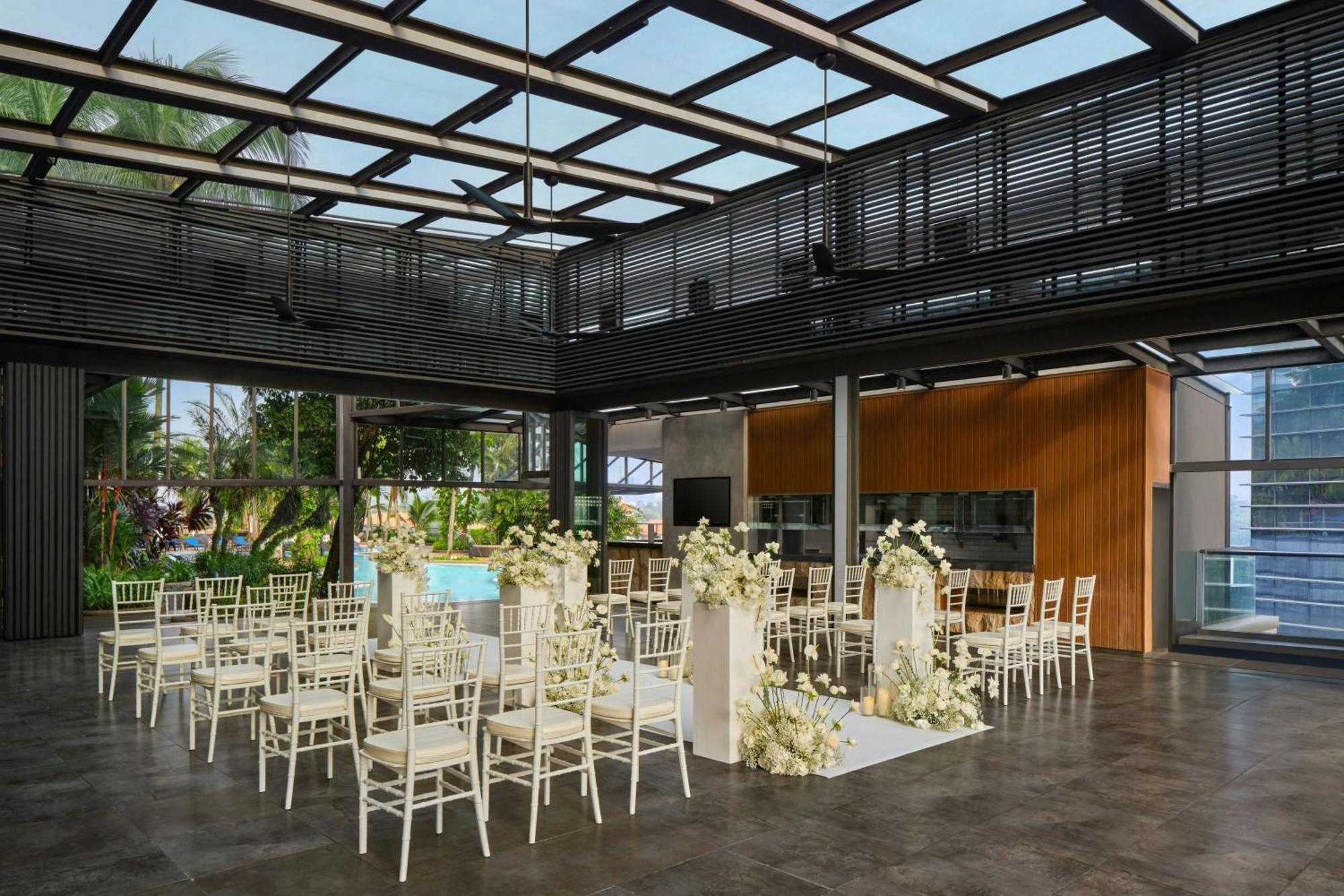 Le Meridien Kuala Lumpur Dış mekan fotoğraf The Glasshouse