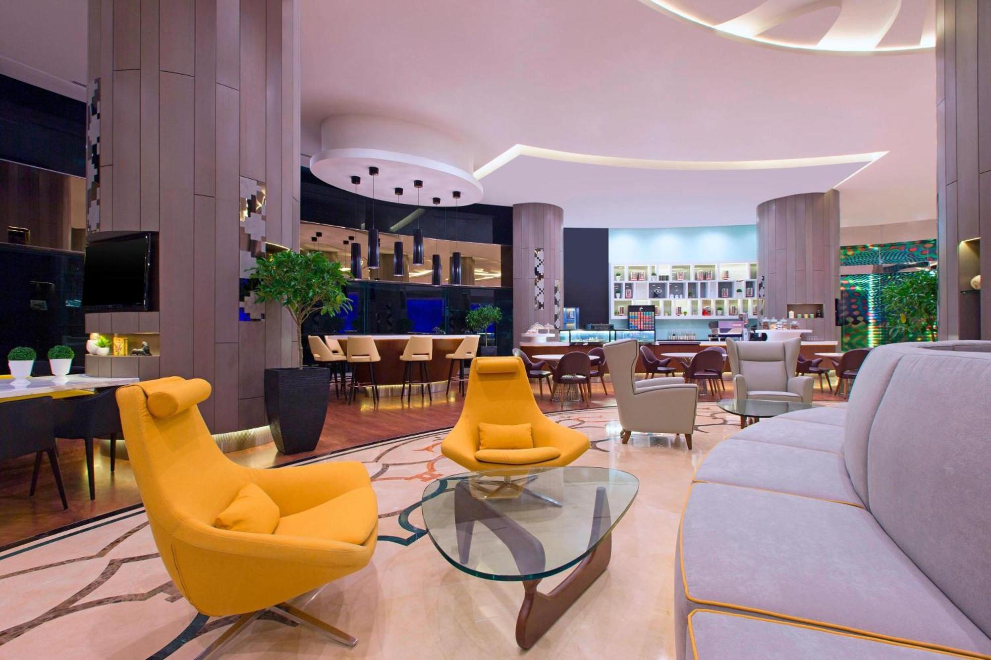 Le Meridien Kuala Lumpur Dış mekan fotoğraf Lobby