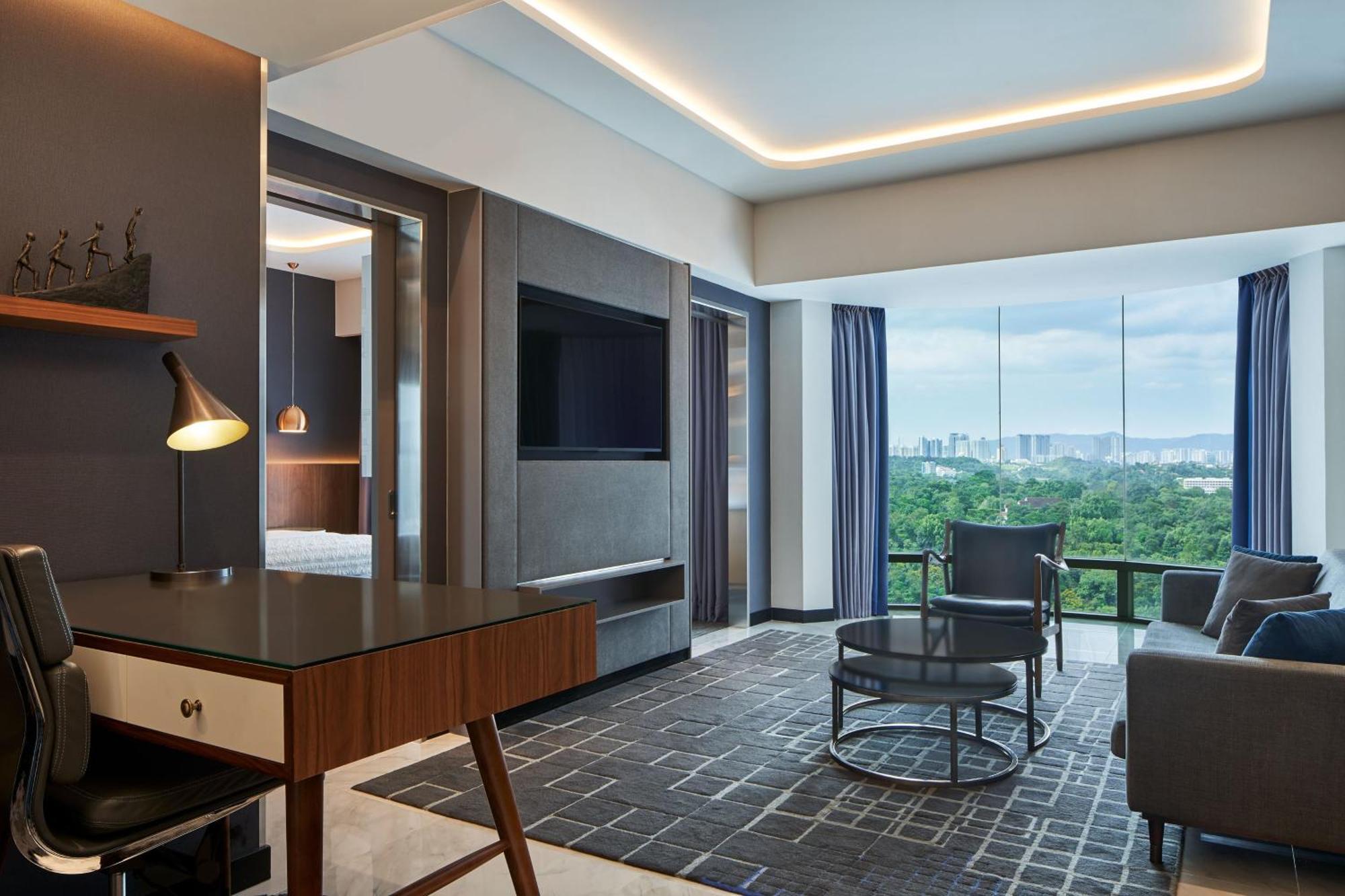 Le Meridien Kuala Lumpur Dış mekan fotoğraf Suite